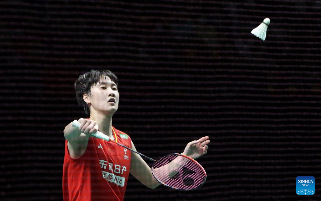 Chinese shuttlers reach three finals at Badminton Thailand Open-Xinhua
