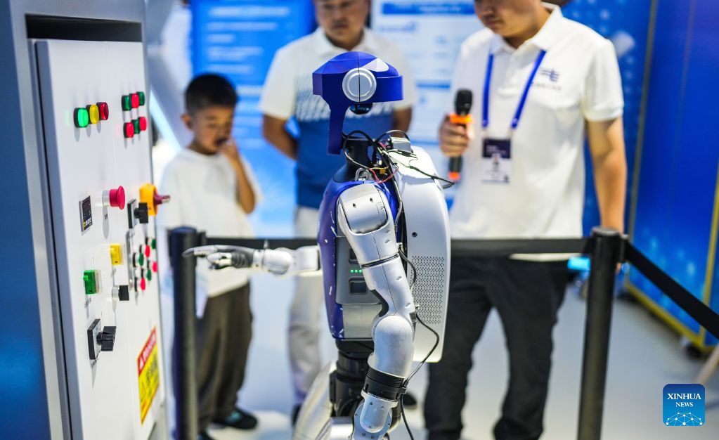 Cutting-edge technologies showcased at 2026 China Int'l Big Data ...