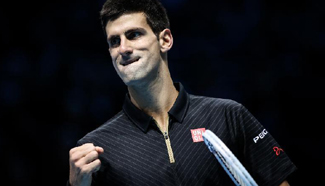Djokovic sweeps Wawrinka 2-0 at ATP World Tour Finals
