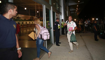 Around 180 Cuban migrants transport to Guatemala-Mexico border