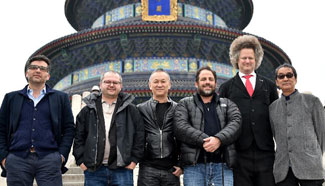 Jury members of Beijing Int'l Film Festival visit Temple of Heaven