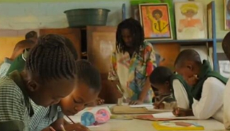 Art program benefits disadvantaged children in Soweto, South Africa